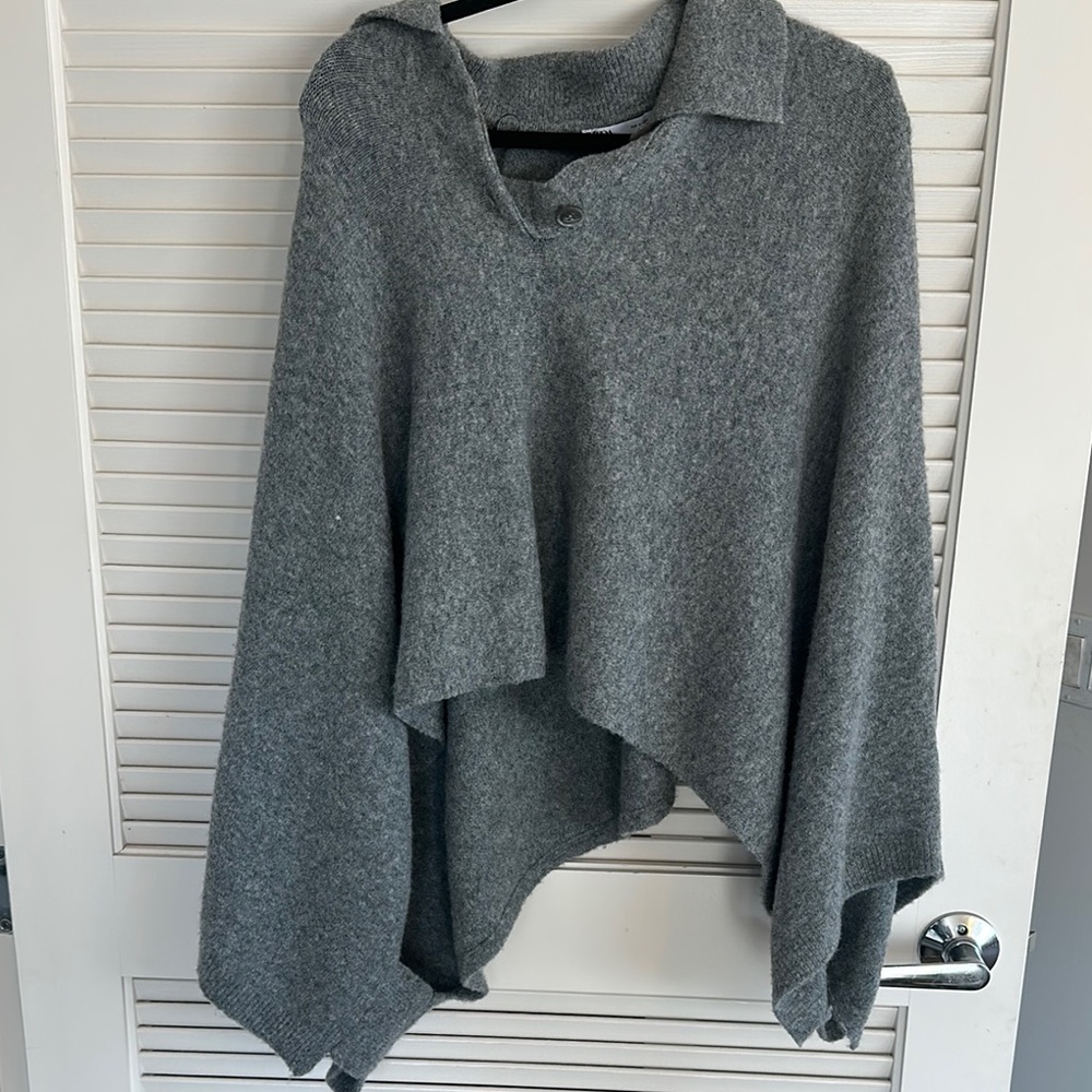 Zara Gray Poncho